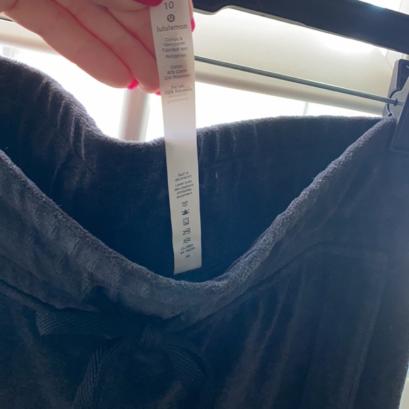 Lululemon black velour wide leg pants - Picture 4 of 8